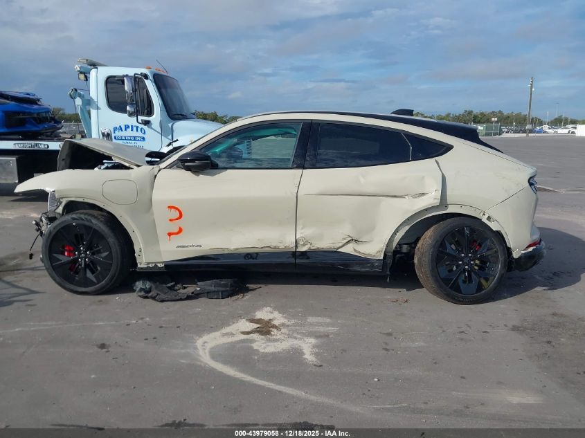 2025 Ford Mustang Mach-E Gt VIN: 3FMTK4SXXSMA50571 Lot: 43979058