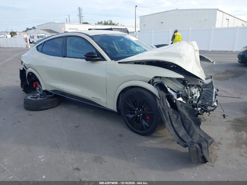 2025 Ford Mustang Mach-E