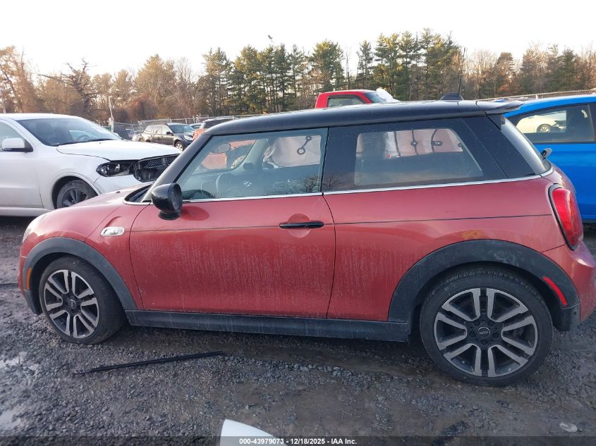 2021 Mini Hardtop Cooper S VIN: WMWXR5C09M2N27393 Lot: 43979073