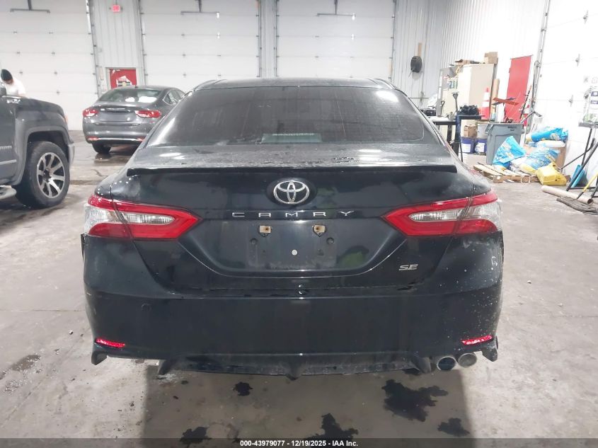 2018 Toyota Camry Se VIN: 4T1B11HK0JU136765 Lot: 43979077