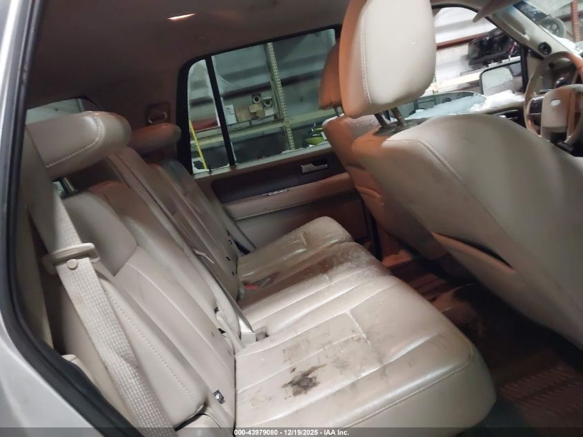 2011 Ford Expedition Xl VIN: 1FMJU1G53BEF49001 Lot: 43979080