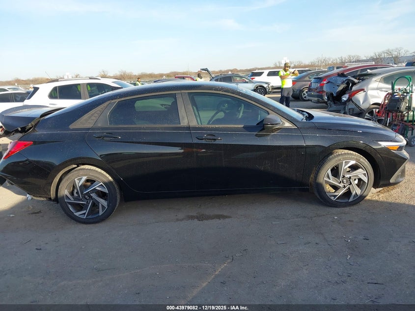 2025 Hyundai Elantra Sel Sport VIN: KMHLM4DG4SU079583 Lot: 43979082