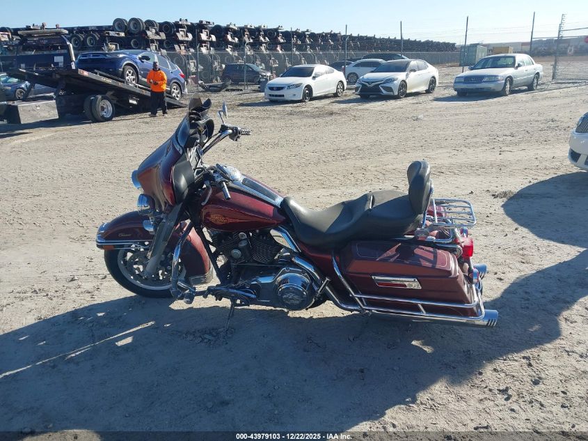 2008 Harley-Davidson Flht Classic VIN: 1HD1FF4178Y607887 Lot: 43979103