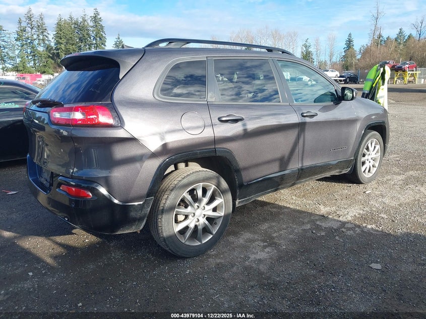 VIN 1C4PJLCB3JD605053 2018 JEEP CHEROKEE LATITUDE TECH CONNECT FWD