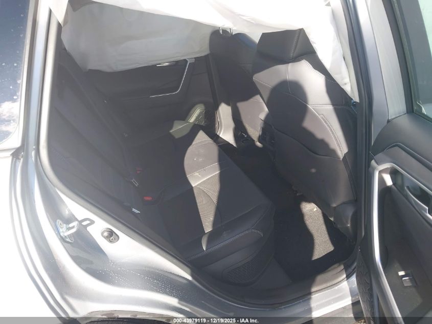 2024 Toyota Rav4 Hybrid Limited VIN: 2T3D6RFVXRW073697 Lot: 43979119