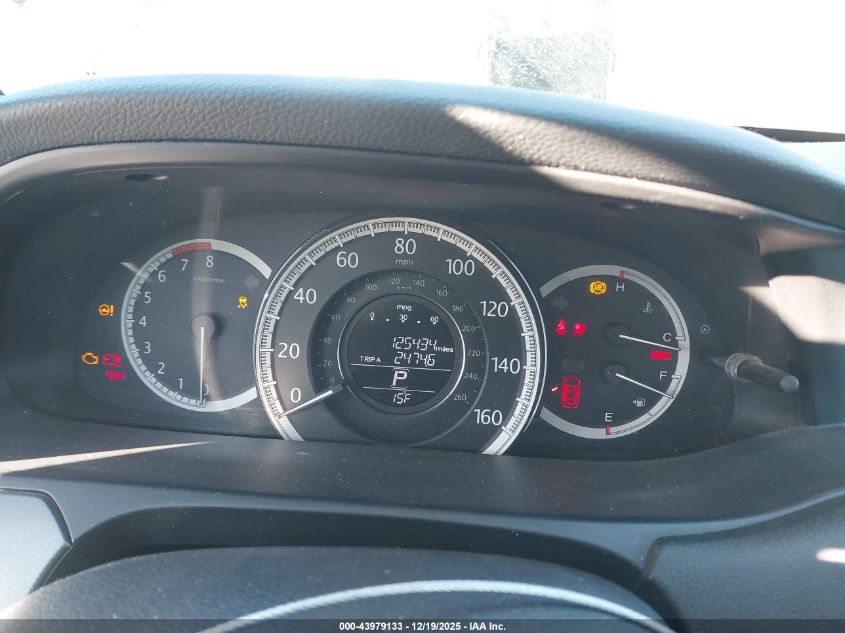 2015 Honda Accord Lx VIN: 1HGCR2F33FA158224 Lot: 43979133