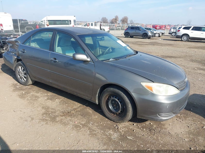 2004 Toyota Camry Le