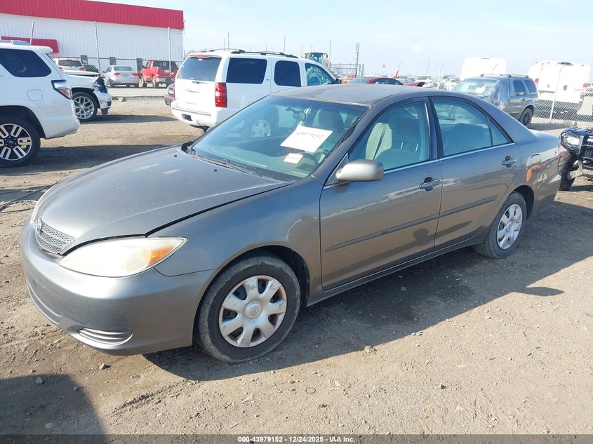 2004 Toyota Camry Le