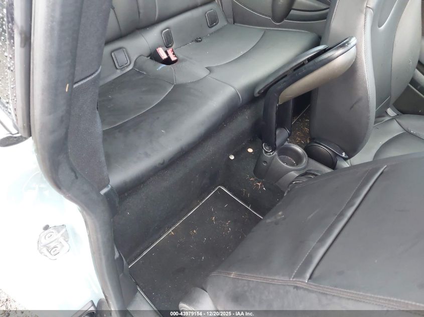 2011 Mini Cooper Clubman VIN: WMWZF3C53BT267520 Lot: 43979154