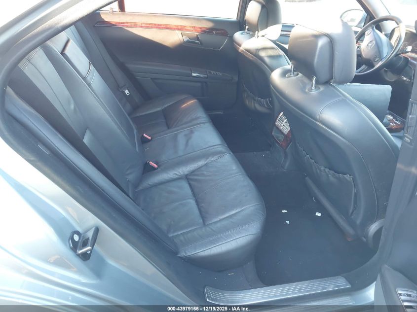 2007 Mercedes-Benz S 550 VIN: WDDNG71XX7A136328 Lot: 43979166
