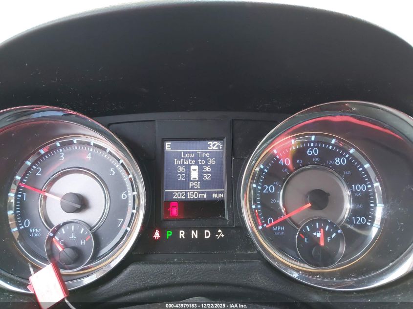 2014 Chrysler Town & Country Touring-L VIN: 2C4RC1CG6ER165092 Lot: 43979183