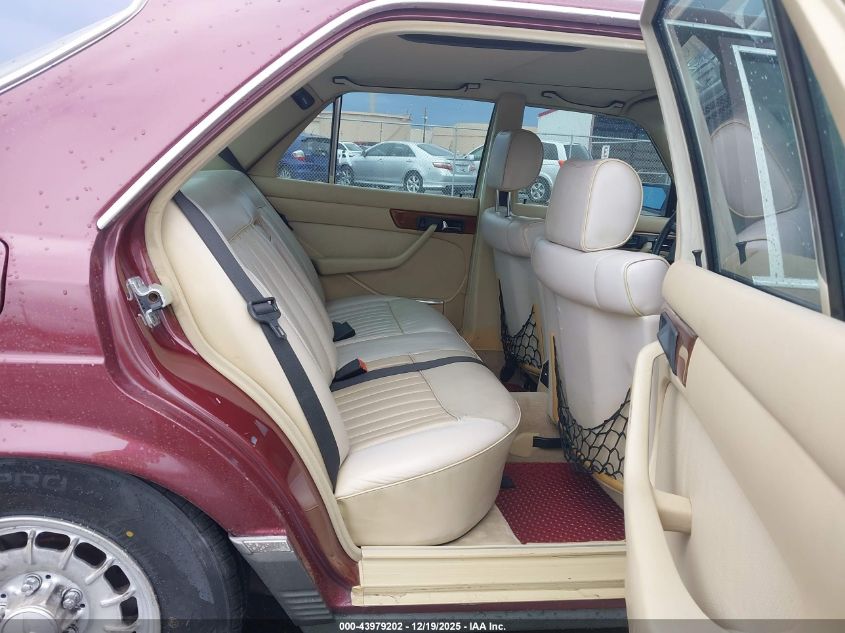 1985 Mercedes-Benz 380 Se VIN: WDBCA32C0FA186420 Lot: 43979202