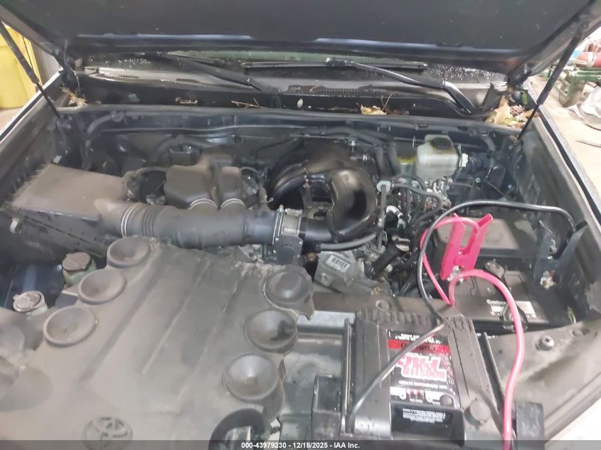 2012 Toyota 4Runner Limited VIN: JTEBU5JR5C5107992 Lot: 43979230