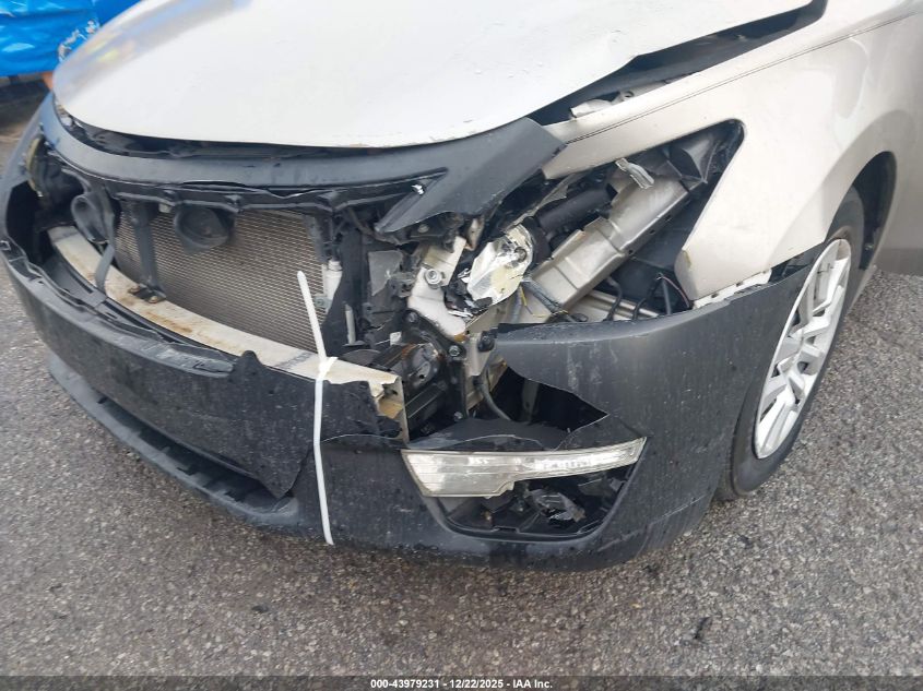 2015 Nissan Altima 2.5 S VIN: 1N4AL3AP6FN323253 Lot: 43979231