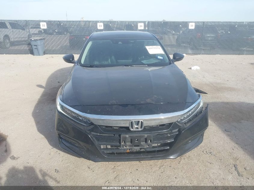 2018 Honda Accord Touring 2.0T VIN: 1HGCV2F95JA032892 Lot: 43979234