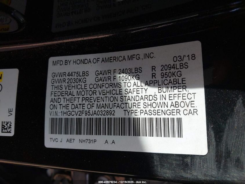 2018 Honda Accord Touring 2.0T VIN: 1HGCV2F95JA032892 Lot: 43979234