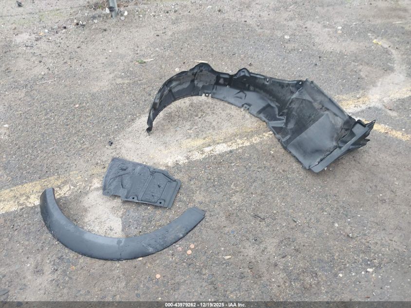 2005 Mini Cooper VIN: WMWRC33575TK60776 Lot: 43979262