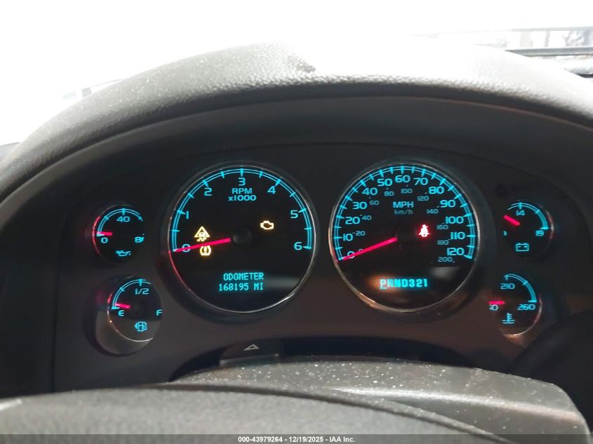 2008 GMC Yukon Slt VIN: 1GKFK130X8R151686 Lot: 43979264