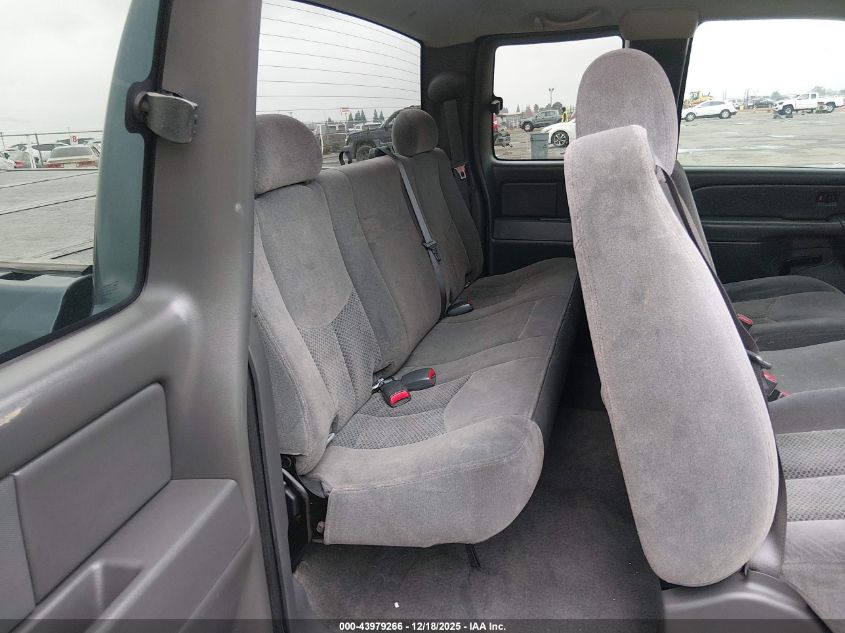 2007 Chevrolet Silverado 1500 Classic Lt1 VIN: 1GCEC19V67Z123177 Lot: 43979266