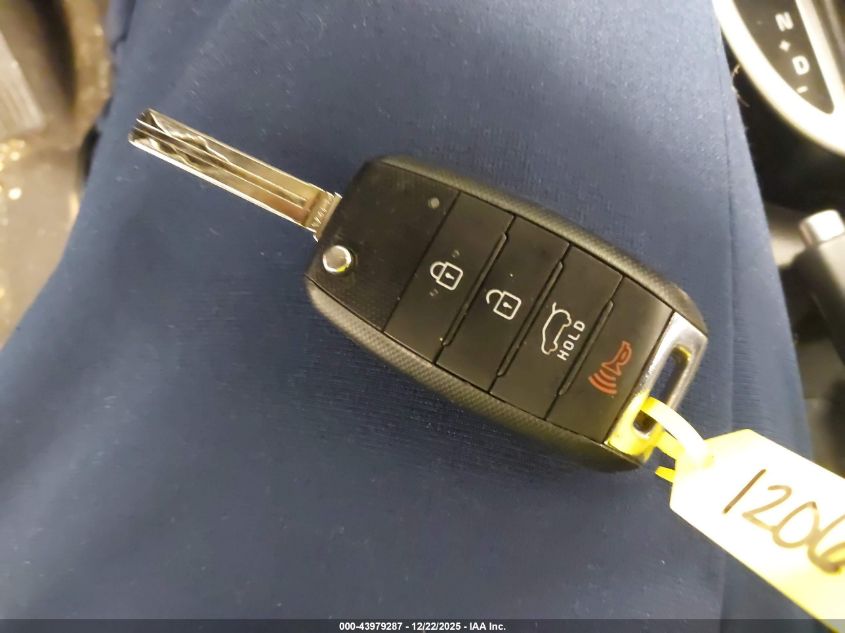 2016 Kia Soul VIN: KNDJN2A20G7279033 Lot: 43979287