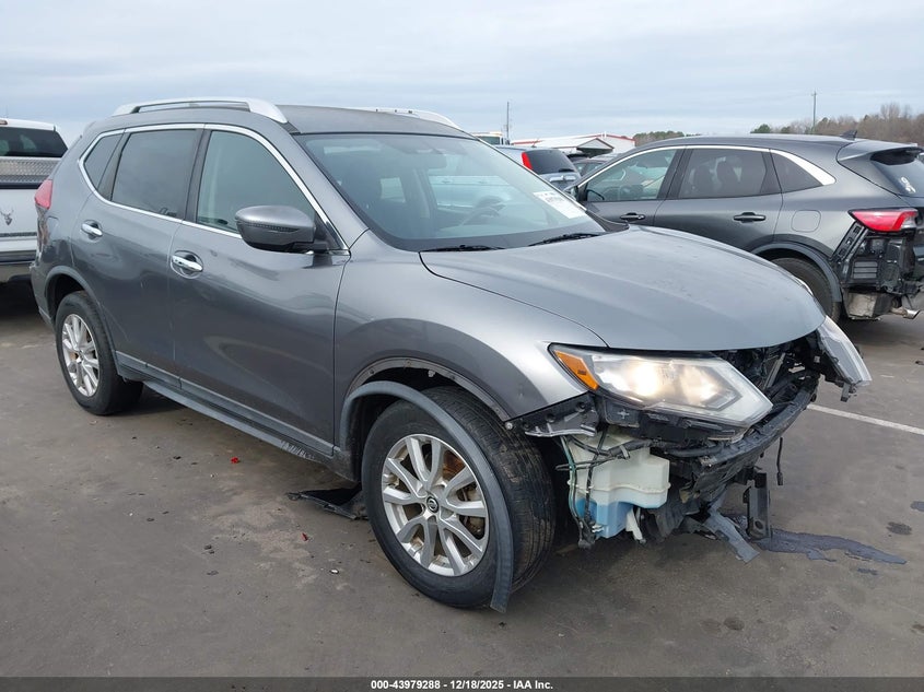 2017 Nissan Rogue Sv