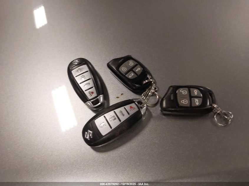 2012 Suzuki Kizashi Se VIN: JS2RE9A3XC6100992 Lot: 43979292