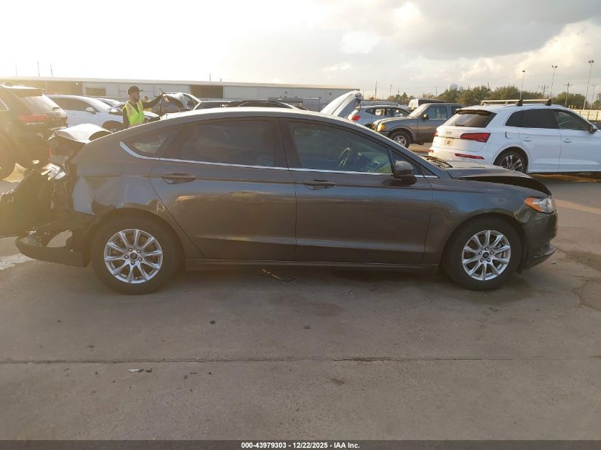 2018 Ford Fusion S VIN: 3FA6P0G74JR203585 Lot: 43979303