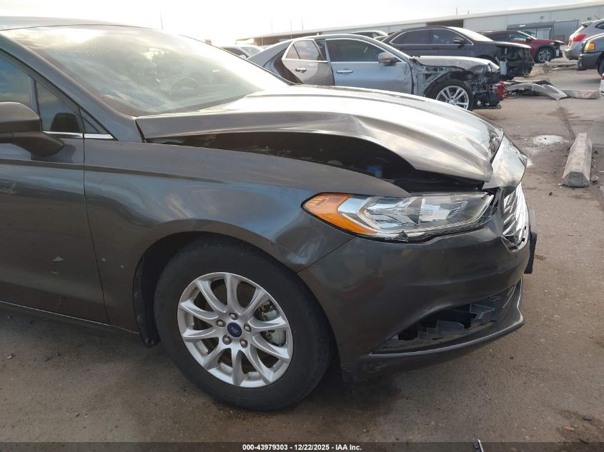2018 Ford Fusion S VIN: 3FA6P0G74JR203585 Lot: 43979303