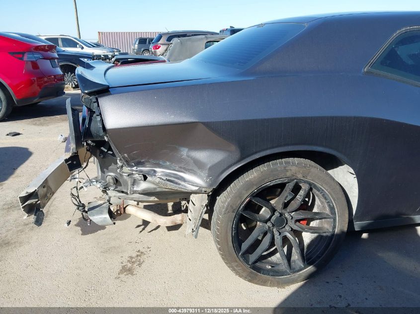 2016 Dodge Challenger R/T VIN: 2C3CDZBT4GH218143 Lot: 43979311