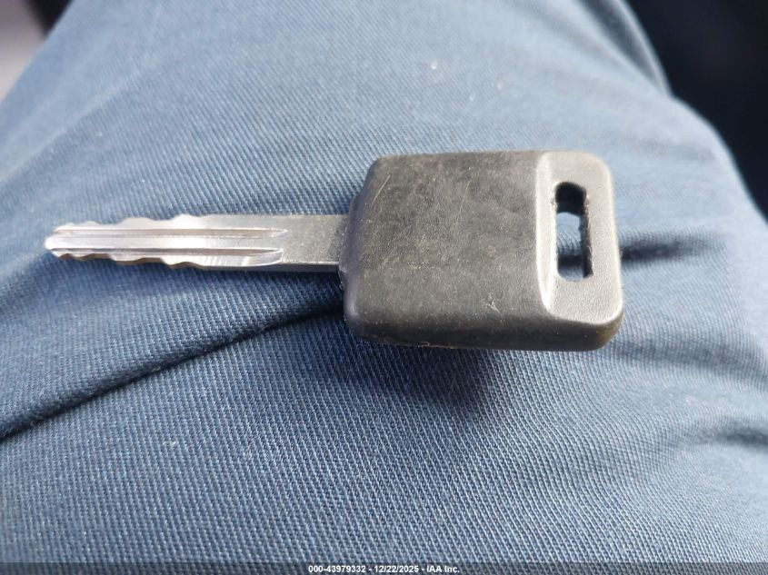 2015 Nissan Rogue Select S VIN: JN8AS5MTXFW669340 Lot: 43979332