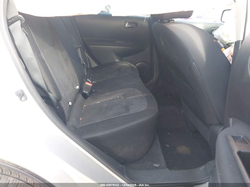 2015 Nissan Rogue Select S VIN: JN8AS5MTXFW669340 Lot: 43979332