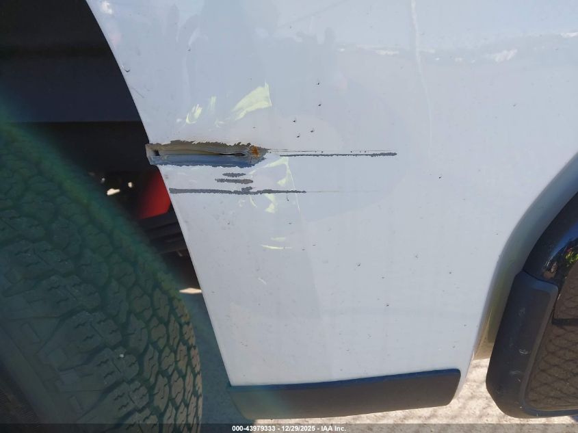 2021 Chevrolet Silverado 1500 - 1GCPYFED7MZ225409