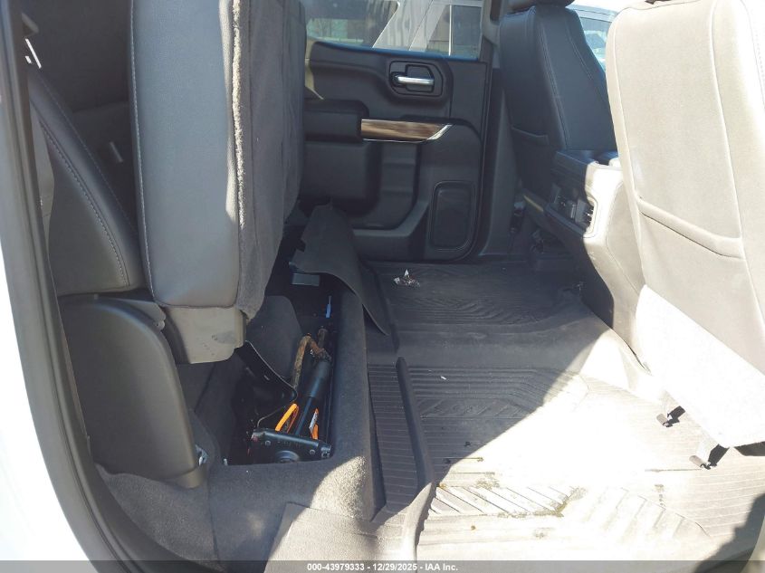 2021 Chevrolet Silverado 1500 - 1GCPYFED7MZ225409