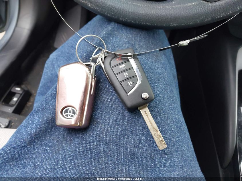 2021 Toyota Corolla Le VIN: 5YFEPMAEXMP170543 Lot: 43979350