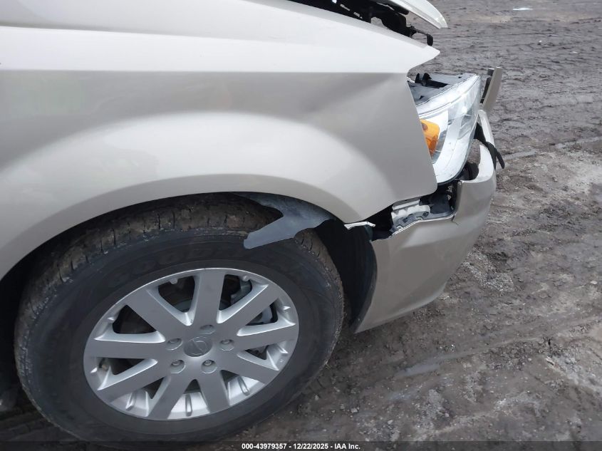 2016 Chrysler Town & Country Touring VIN: 2C4RC1BG7GR253864 Lot: 43979357