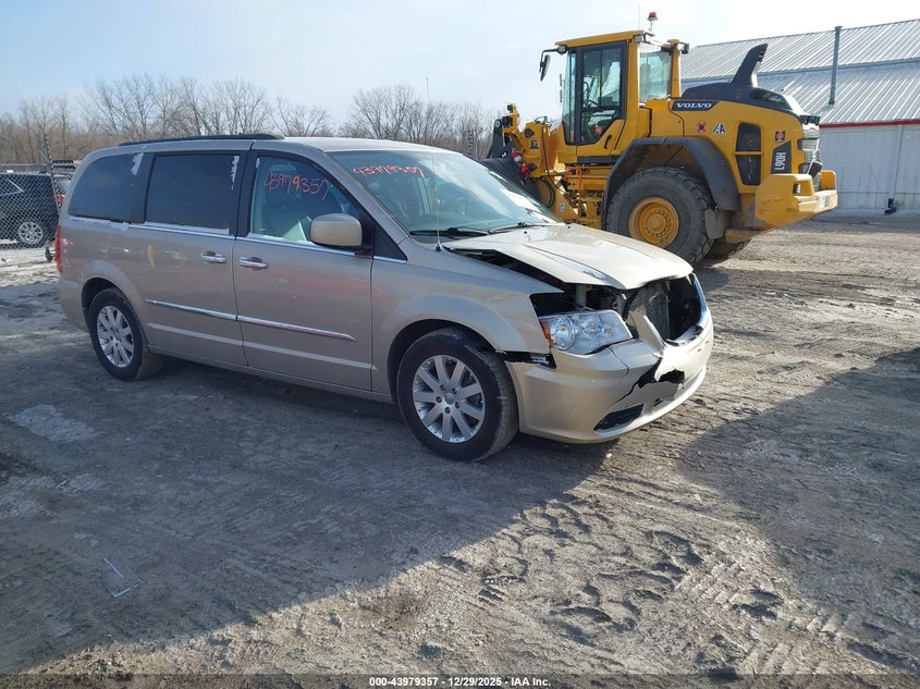2016 Chrysler Town & Country Touring