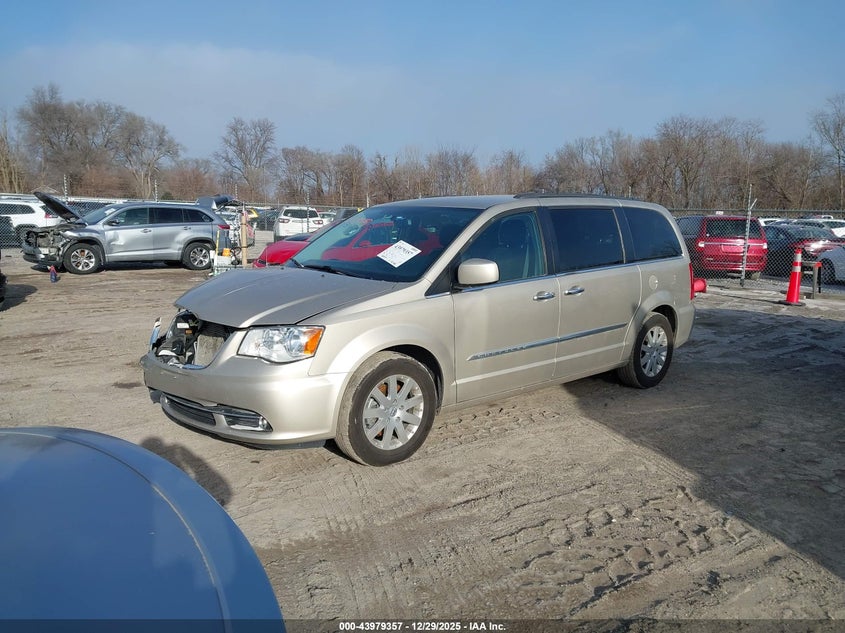 2016 Chrysler Town & Country Touring
