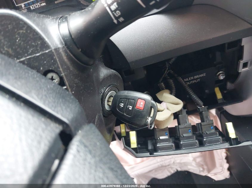 2018 Toyota Tundra Sr5 5.7L V8 VIN: 5TFDY5F15JX749067 Lot: 43979368