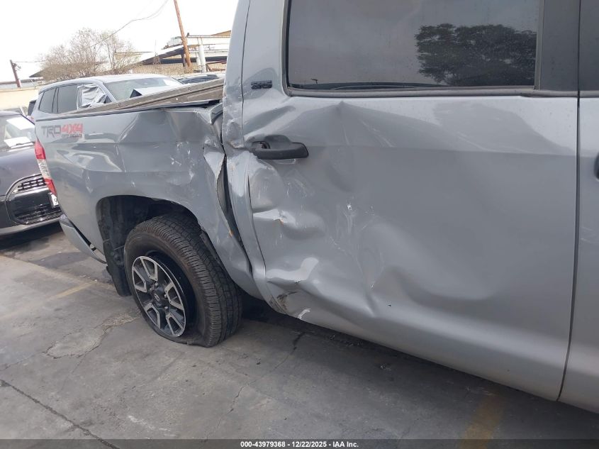 2018 Toyota Tundra Sr5 5.7L V8 VIN: 5TFDY5F15JX749067 Lot: 43979368