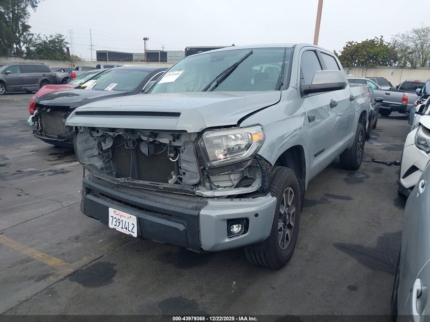 2018 Toyota Tundra Sr5 5.7L V8