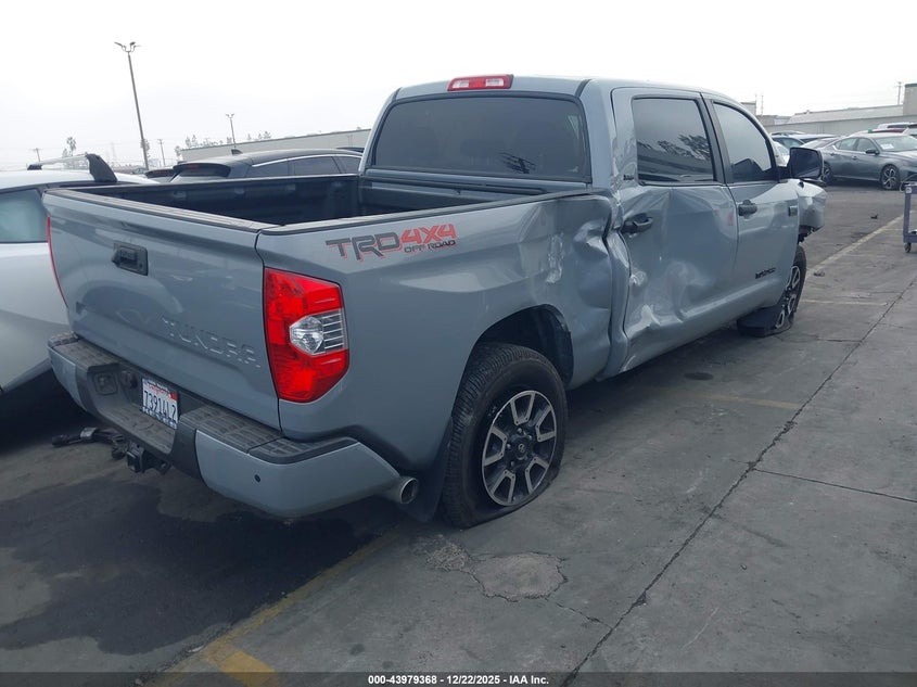 2018 Toyota Tundra Sr5 5.7L V8