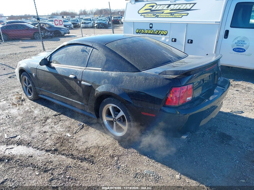 2004 Ford Mustang Mach 1
