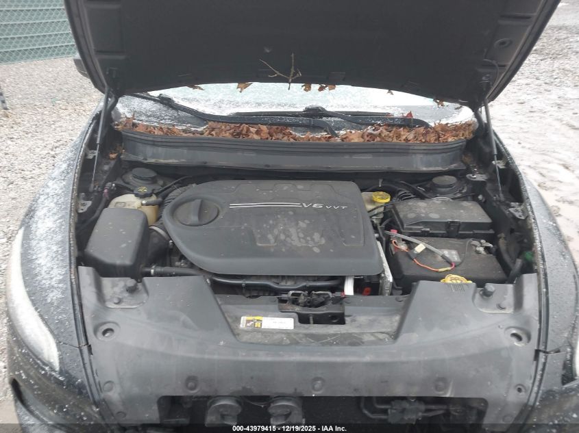 2015 Jeep Cherokee Latitude VIN: 1C4PJMCSXFW792616 Lot: 43979415