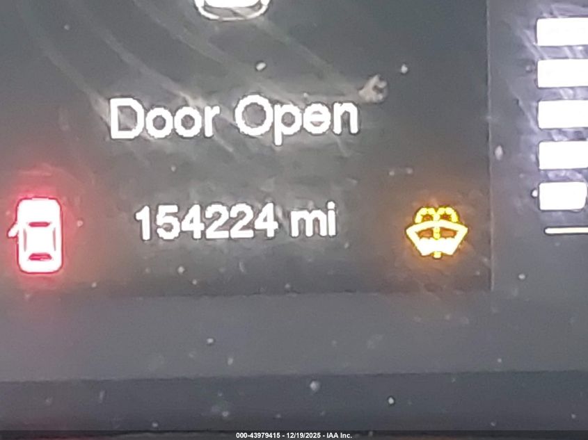 2015 Jeep Cherokee Latitude VIN: 1C4PJMCSXFW792616 Lot: 43979415