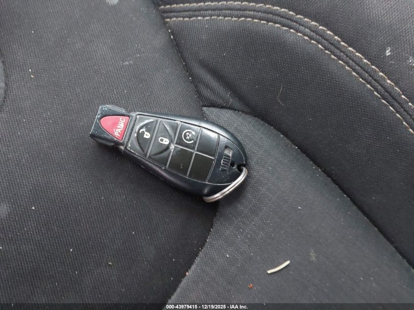 2015 Jeep Cherokee Latitude VIN: 1C4PJMCSXFW792616 Lot: 43979415