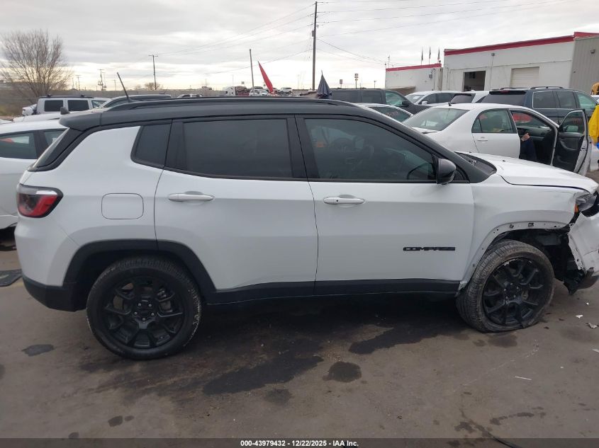 2022 Jeep Compass Altitude 4X4 VIN: 3C4NJDBB4NT221703 Lot: 43979432