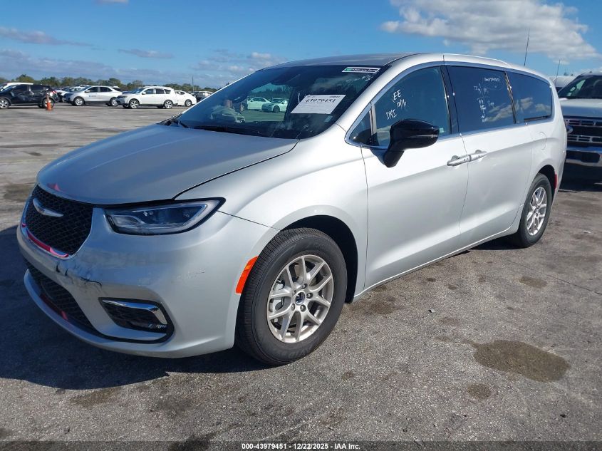 2026 Chrysler Pacifica Select VIN: 2C4RC1BG6TR196955 Lot: 43979451