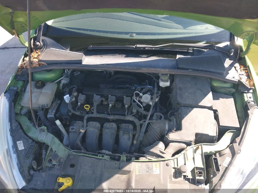 2018 Ford Focus Titanium VIN: 1FADP3J23JL272143 Lot: 43979463