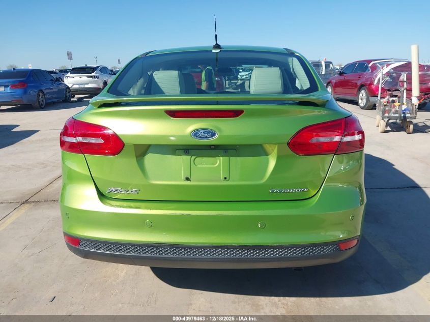 2018 Ford Focus Titanium VIN: 1FADP3J23JL272143 Lot: 43979463