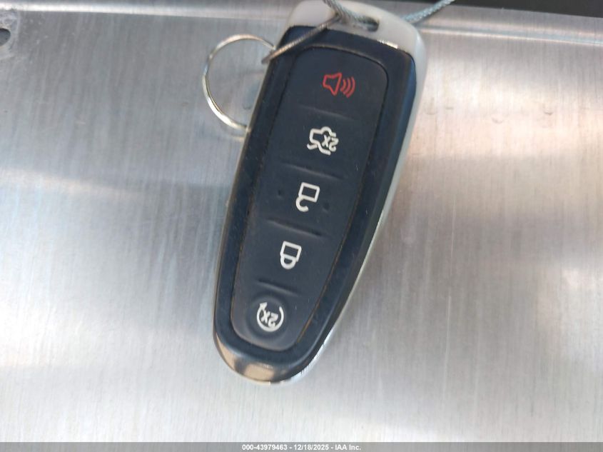 2018 Ford Focus Titanium VIN: 1FADP3J23JL272143 Lot: 43979463